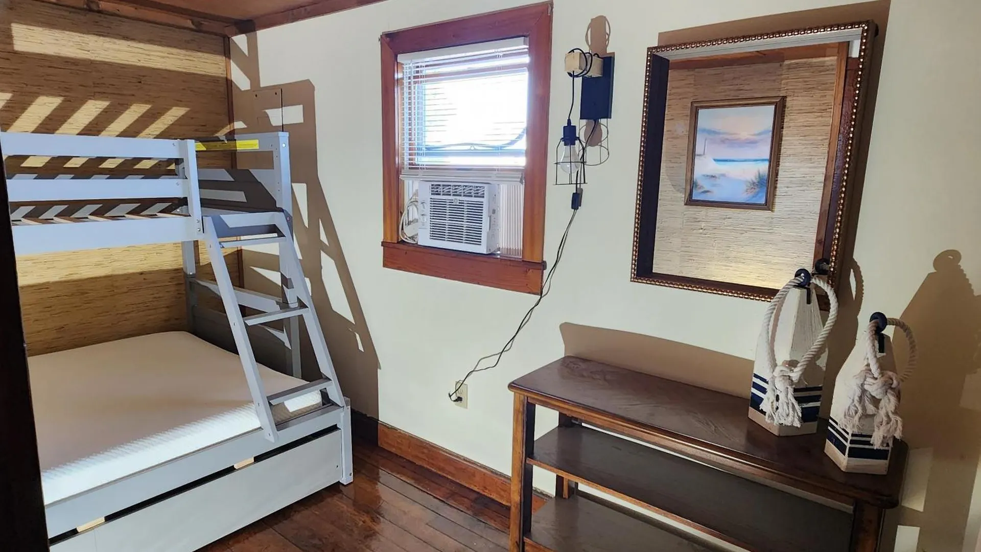 Campsite Beach Bum West-O Cabins Ocean City